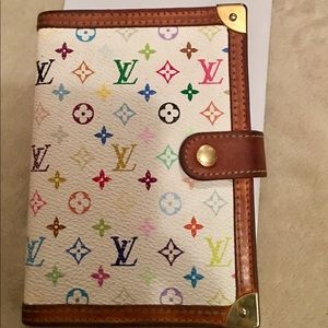 Multicolor Agenda PM ‼️ Sold!